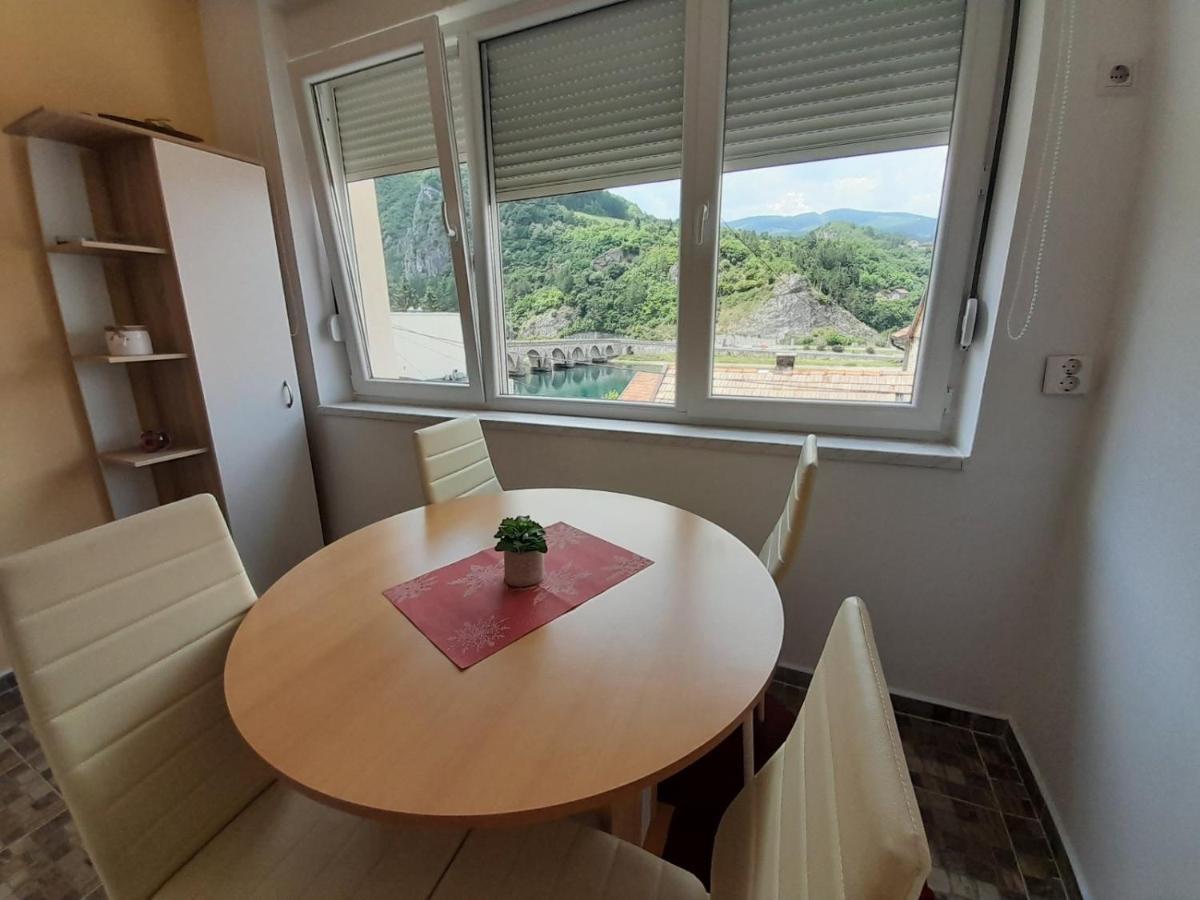 Apartman Trg Višegrad Eksteriør bilde