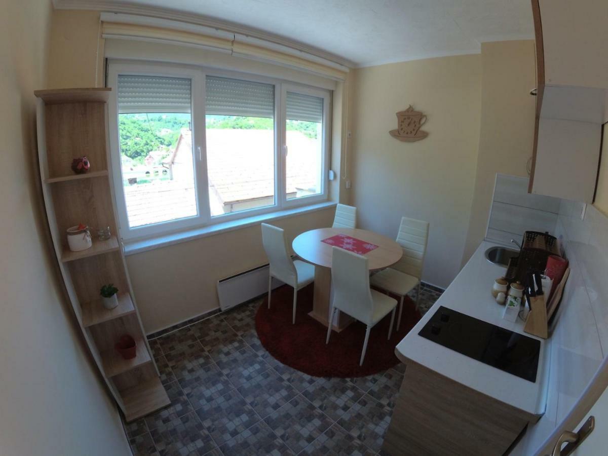 Apartman Trg Višegrad Eksteriør bilde